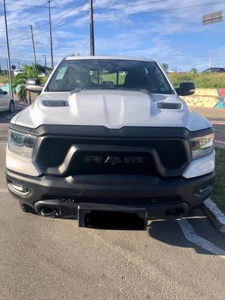 RAM 1500 5.7 V8 GASOLINA REBEL CD 4X4 AUTOMÁTICO RAM 1500 5.7 V8 GASOLINA REBEL CD 4X4 AUTOMÁTICO